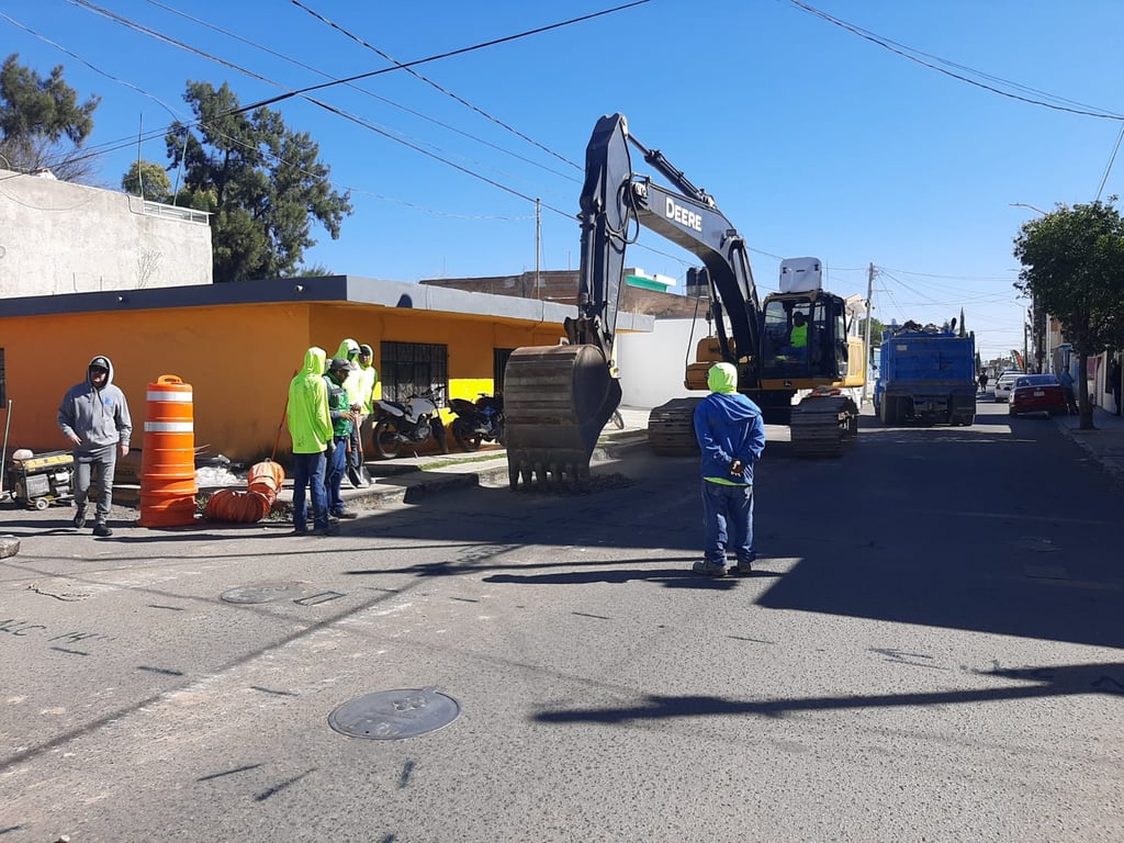 Por trabajos, cierran la circulación en calle Teresa de Calcuta