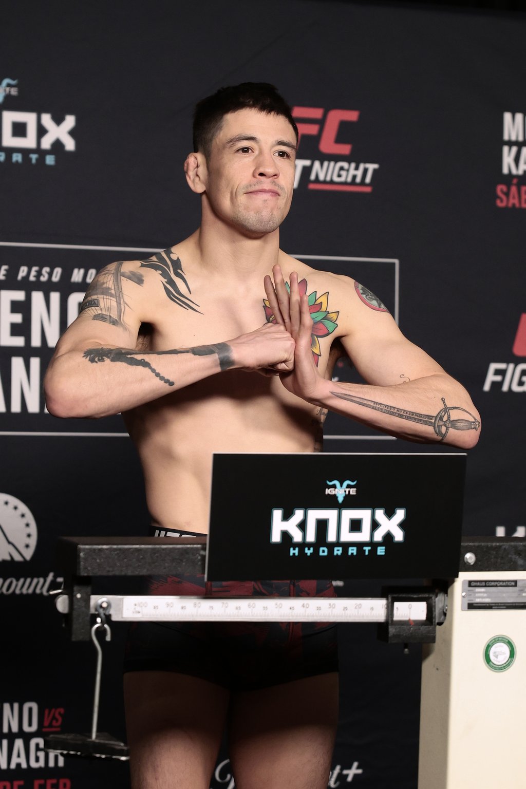 Expectativa. La cartelera de esta noche promete espectáculo de inicio a fin.