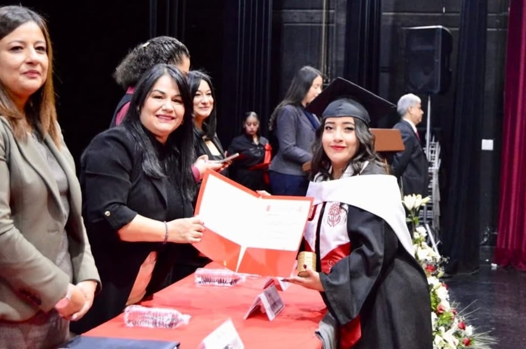 Los egresados dieron un paso fundamental en su formación académica. 