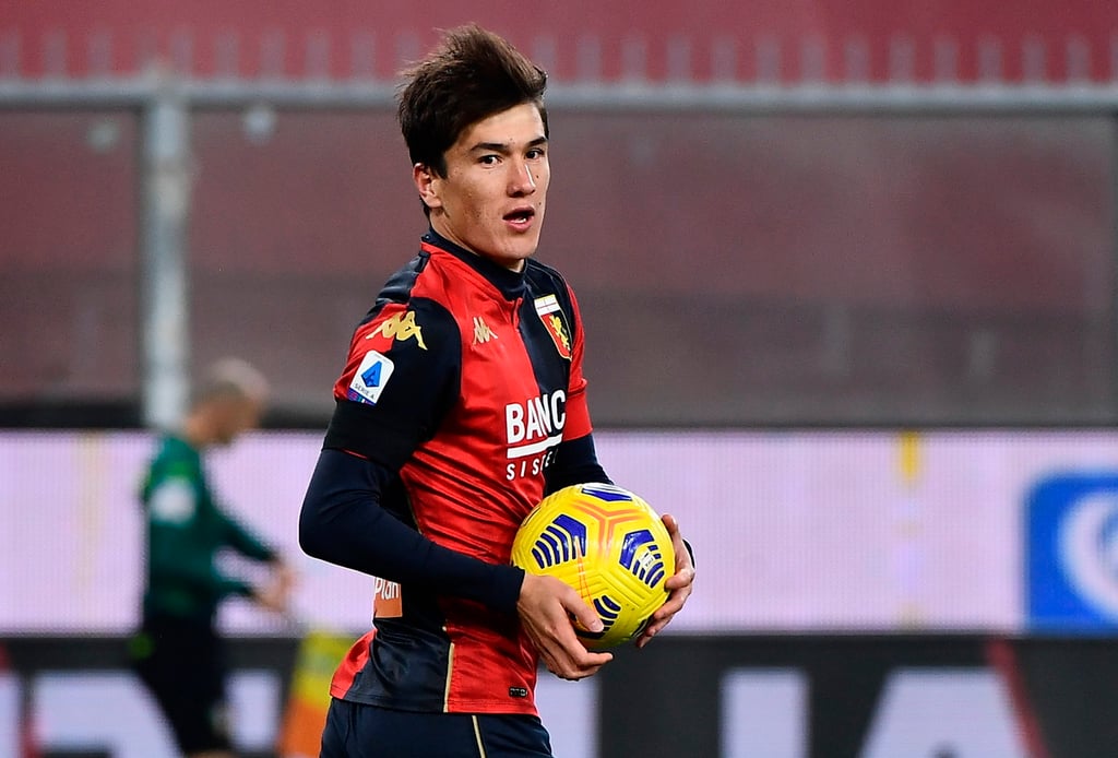 Figura. Destacando en equipos como Genoa y Roma, Shomurodov hoy lidera el sueño mundialista de su nación.
