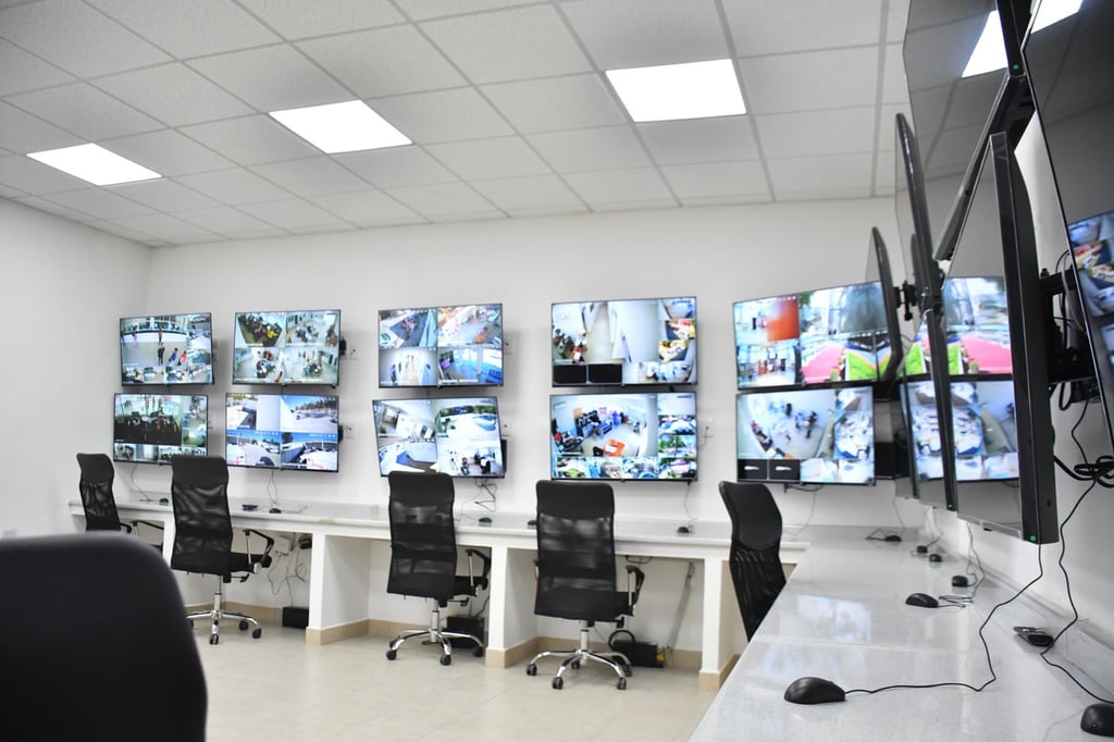 Ventaja. La sustitución del cableado convencional por fibra óptica, permitirá mejorar la calidad y rapidez en la transmisión de datos de las videocámaras de vigilancia.