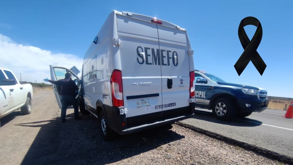 Mueren dos jóvenes en choque contra tráiler por la carretera libre a Gómez Palacio