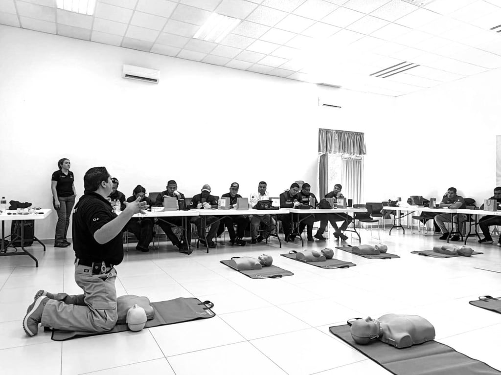 Se capacitan para salvar vidas