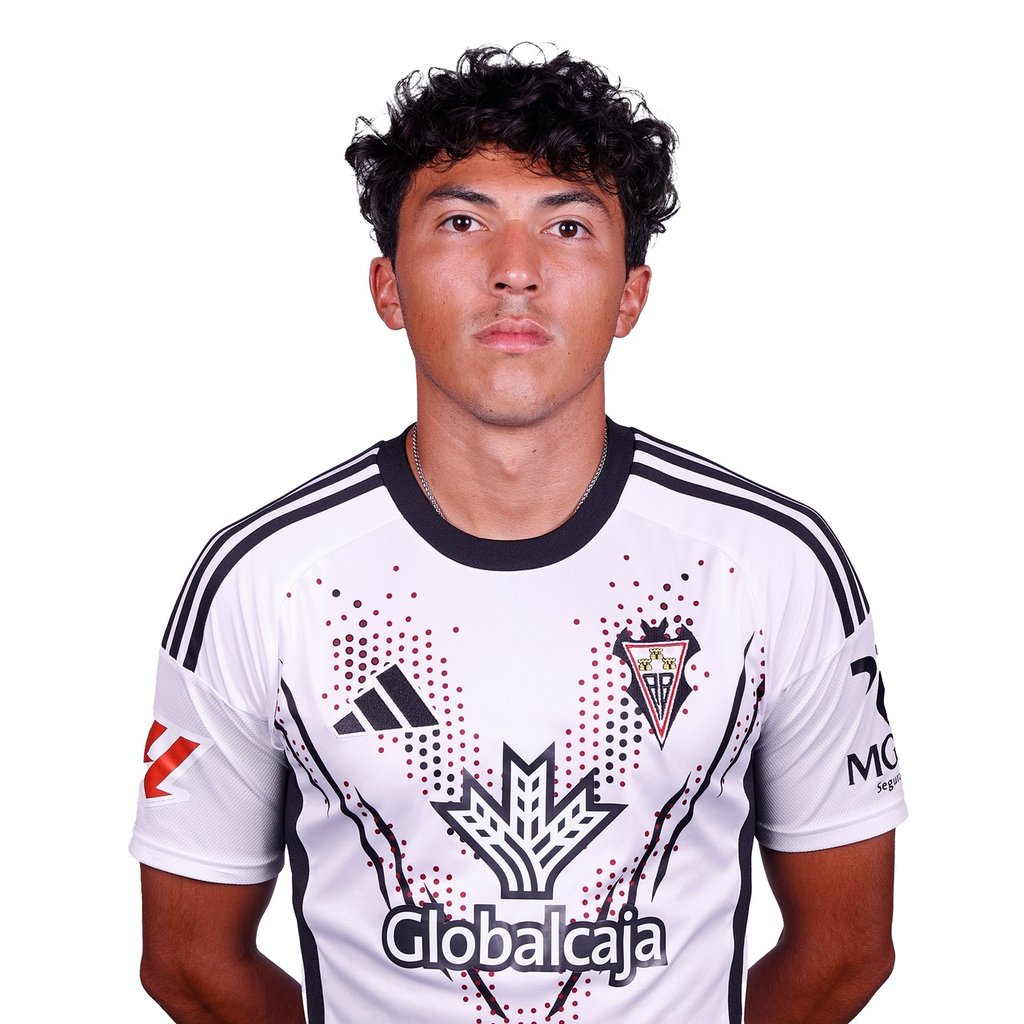 Seguimiento. Jonathan Gómez destaca por su formación temprana en la USL, donde fue elegido Mejor Jugador Joven de la liga en 2021.