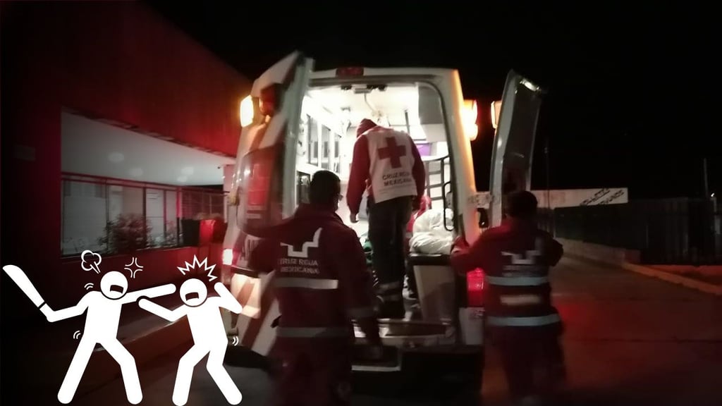 Discusión por gasolina deja a un hombre herido con machete, en Lerdo