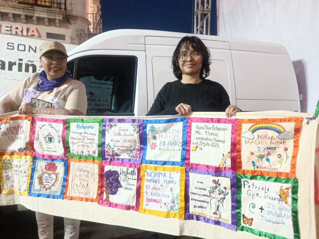 Bordadoras alzan la voz por las ausentes en la marcha del 8M en Durango
