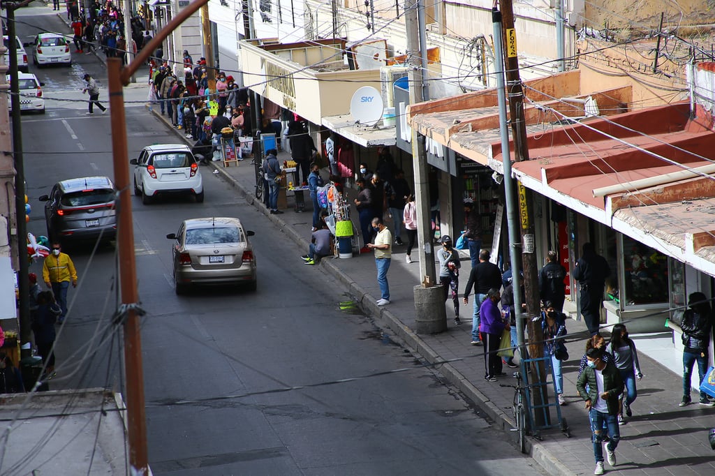 Obligaciones. Los negocios informales no pagan los mismos impuestos que los formales.