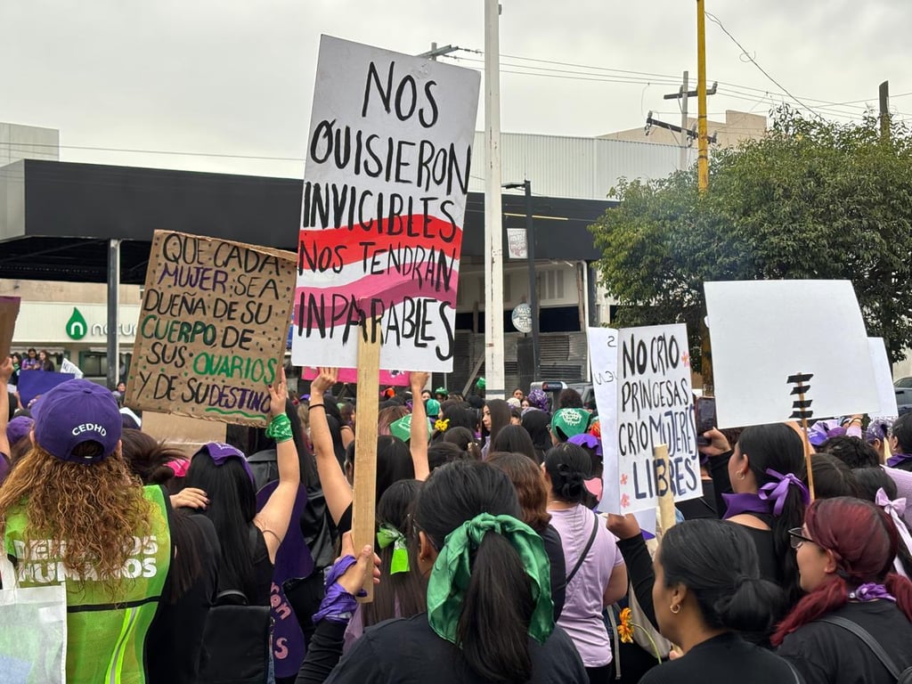 Marcha. 'Las marchas no se negocian, el Gobierno no debe intervenir', dicen en redes sociales varias mujeres.
