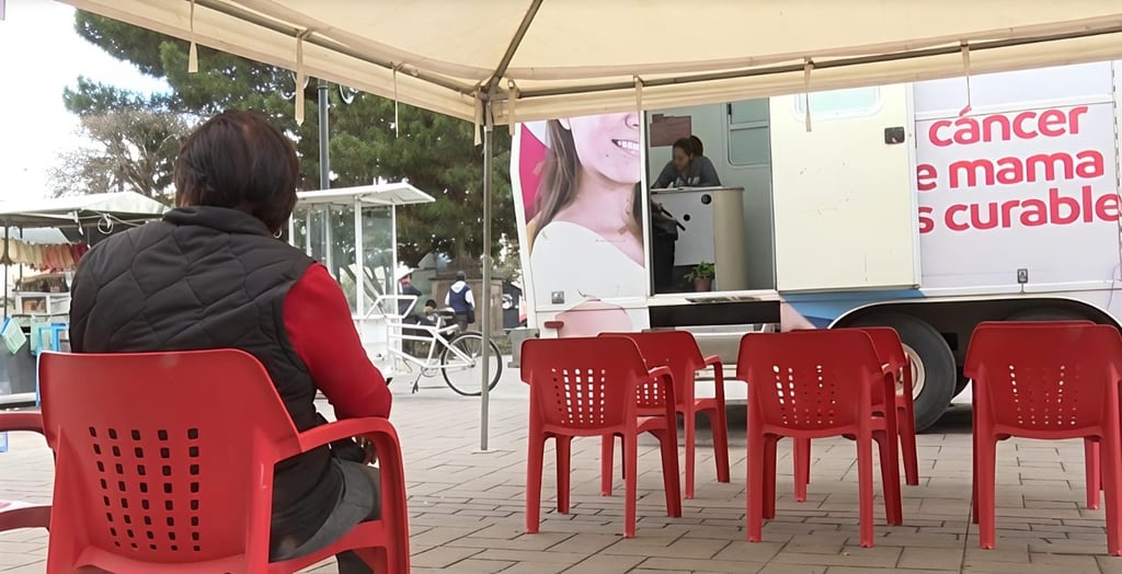 Prevención. Las autoridades de Salud piden a las mujeres que acudan a realizarse una mastografía.