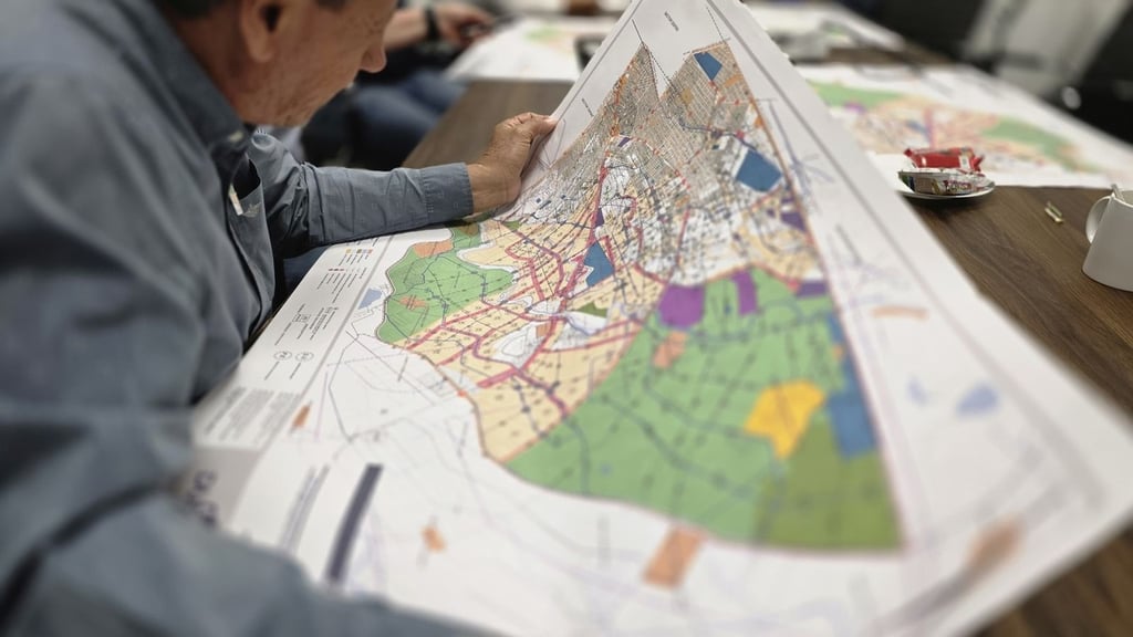 Mesas. El próximo 19 de marzo iniciaran consultas abiertas en la UTD para quienes se interesen en participar.