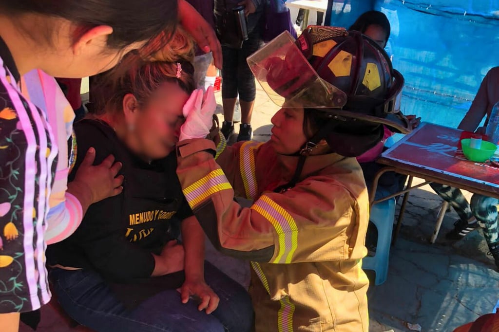 Flamazo en puesto de comida deja mujer lesionada en el tianguis del Santuario