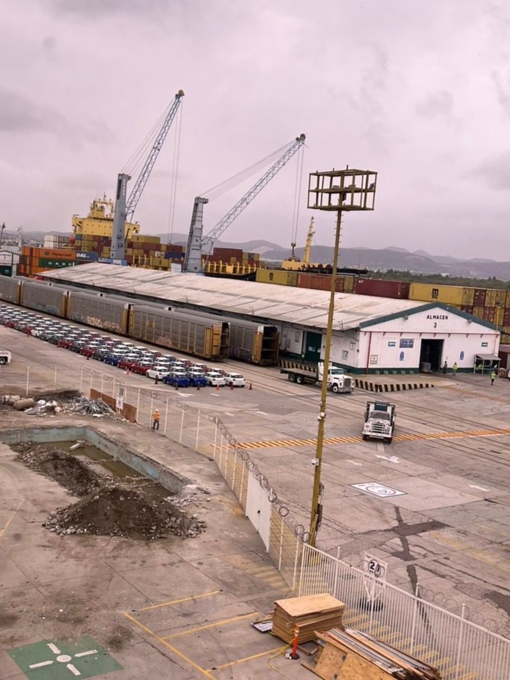 Negociación. Considera el sector privado que se deben atender prioridades como la seguridad.