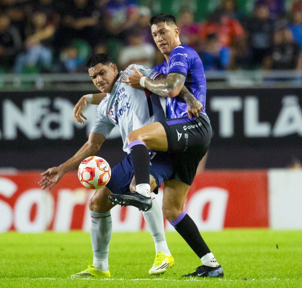 Contracorriente. Con este resultado, ahora el Cruz Azul puede llegar a caer al tercer lugar si es que Toluca gana, además de tener una agenda difícil después de la fecha FIFA.
