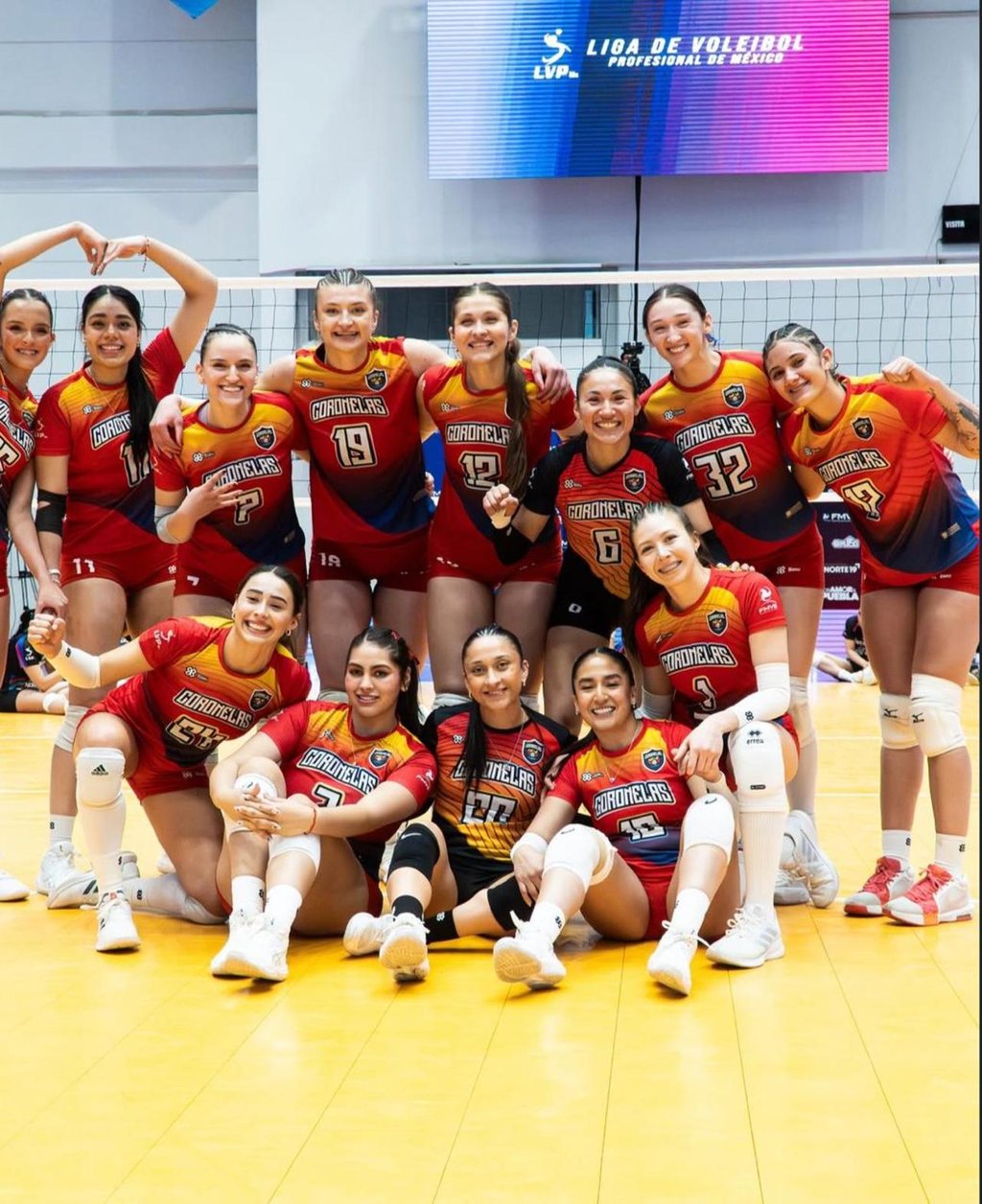 Líderes. Las Coronelas de Durango afirman su dominio en el voleibol femenil nacional.