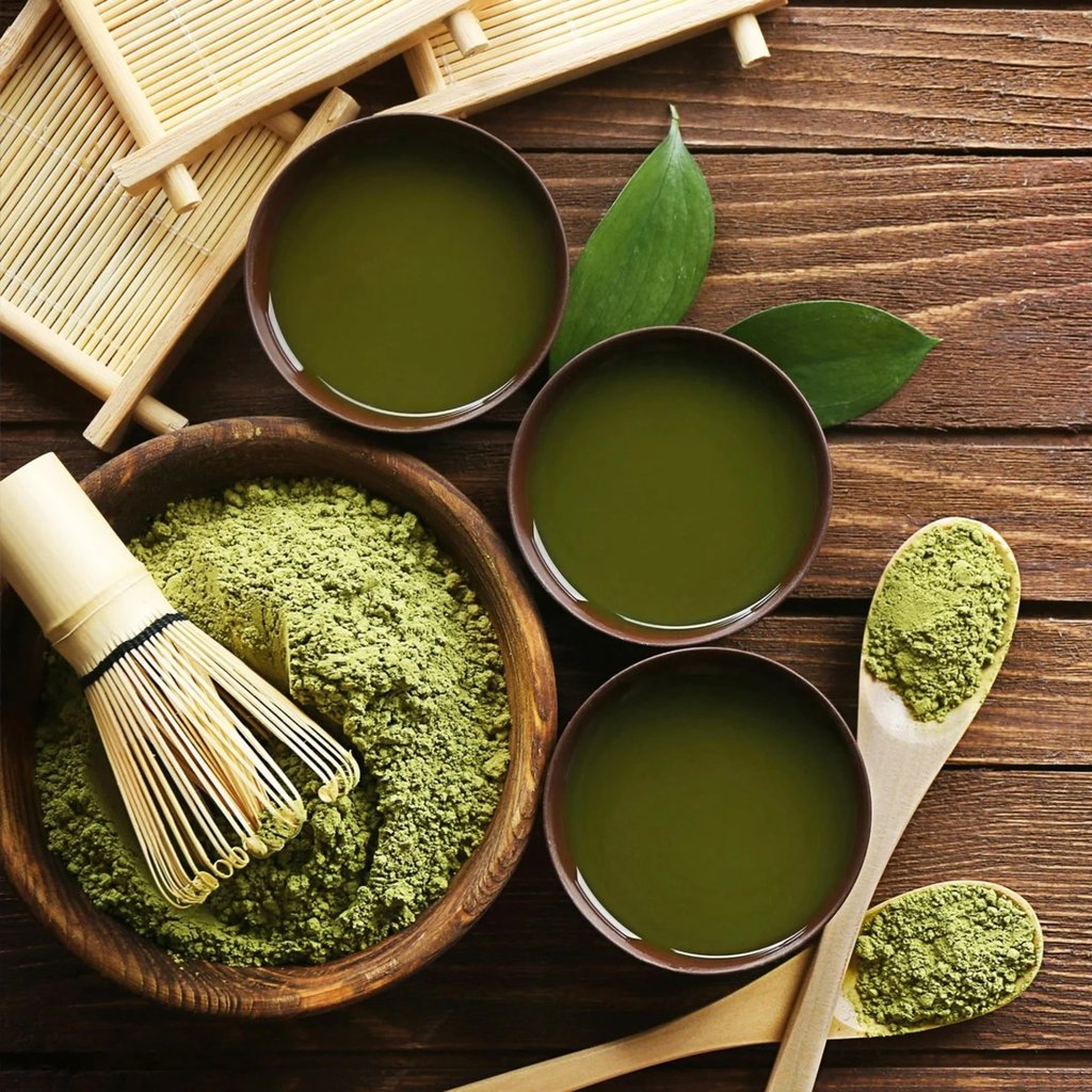 Características. Un buen matcha ofrece notas vegetales frescas, con un equilibrio entre dulzor natural y umami.