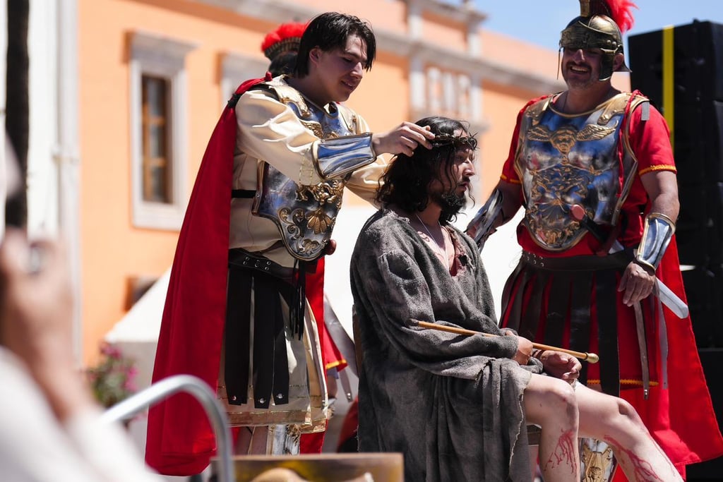 Reviven la Pasión de Jesús