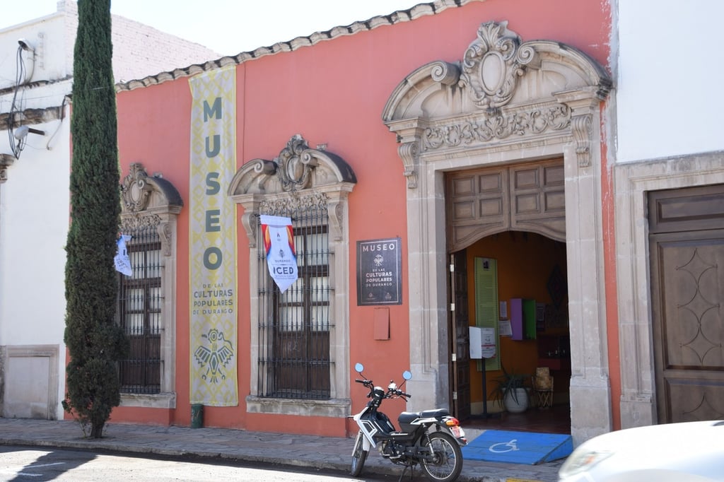 Visitantes. La apertura de estos recintos durante estas fechas busca aprovechar la afluencia de turistas que llegan a la ciudad.