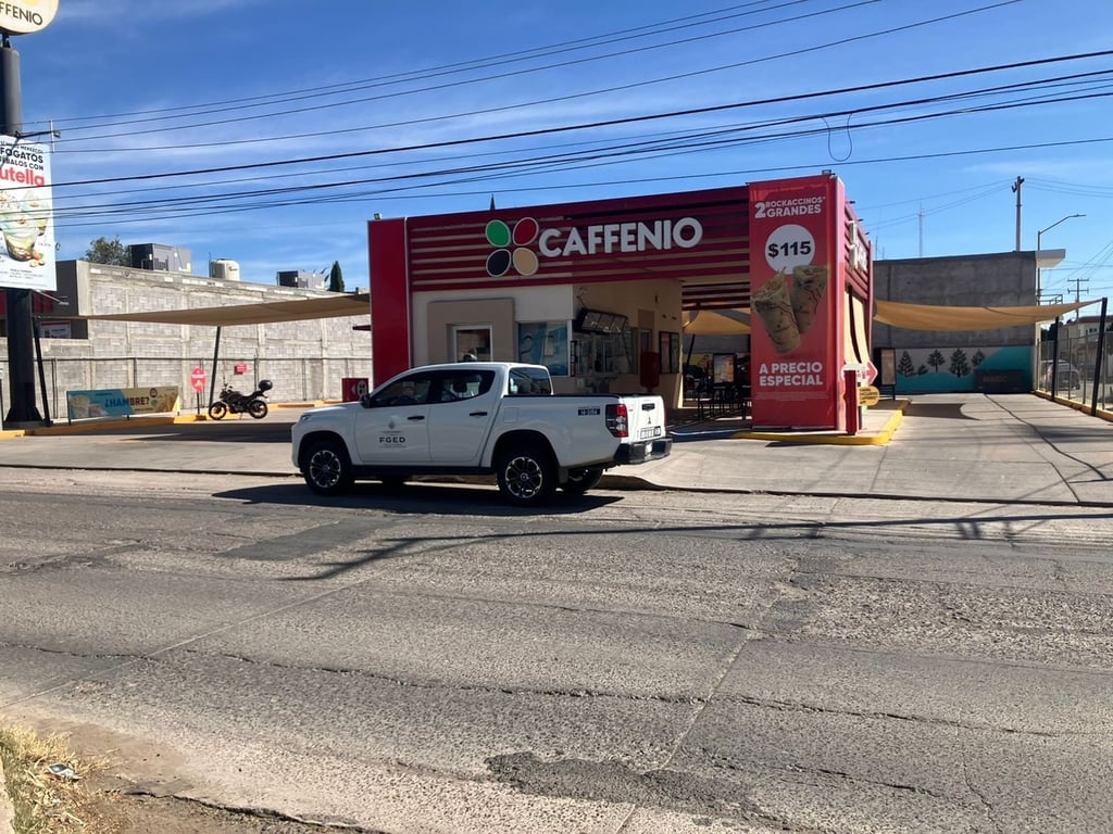 Luto. Hombre muere tras desvanecerse en negocio de venta de café en el fraccionamiento Fidel Velázquez.