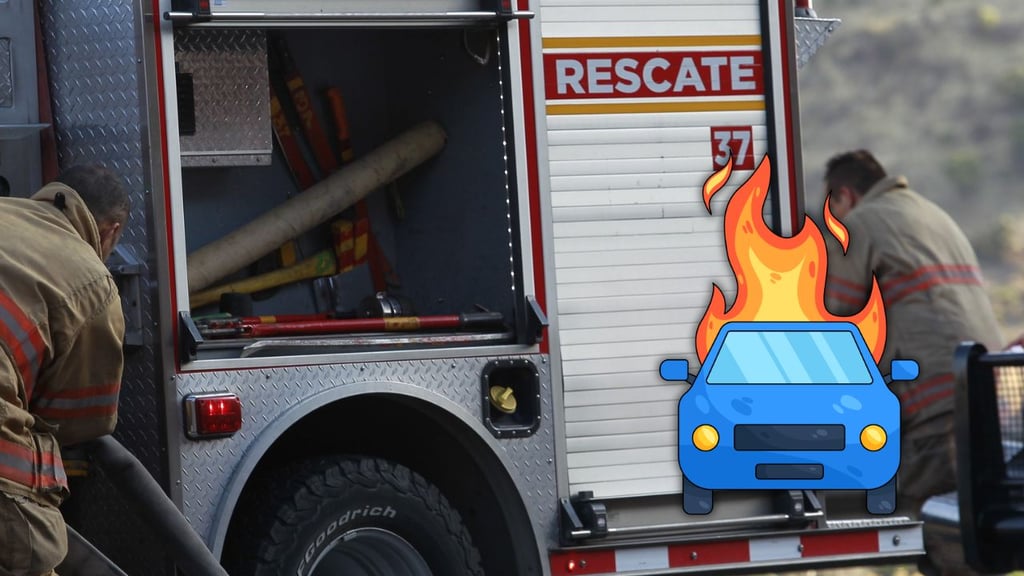 Vehículo termina calcinado en carretera de Cuencamé