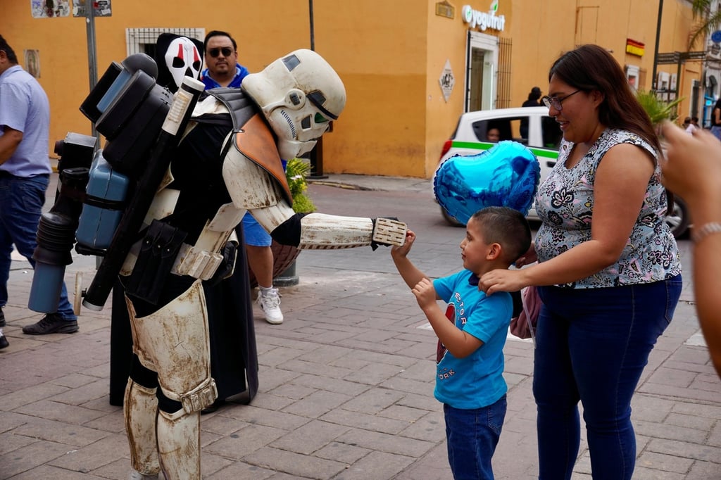 Caminan por el autismo