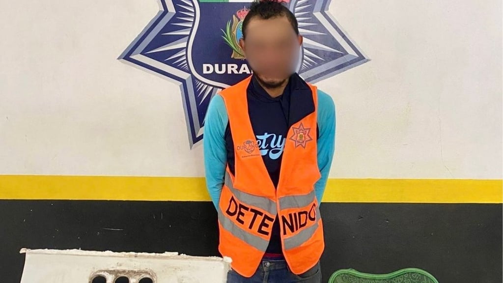 Detienen a hombre acusado de meterse a robar a una casa en Río Dorado