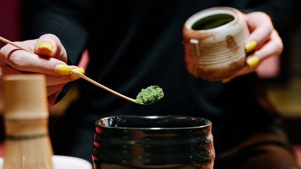 ¿En qué consiste y cómo hacer matcha ceremonial? Aquí te contamos