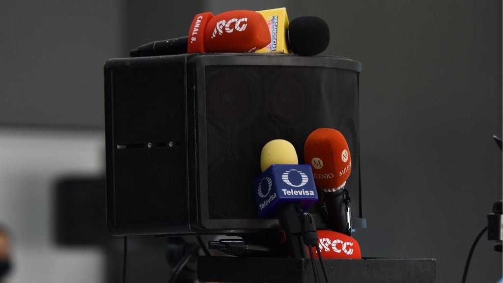 'Se ha recurrido a la autocensura': violencia obliga a periodistas a salir de Sinaloa