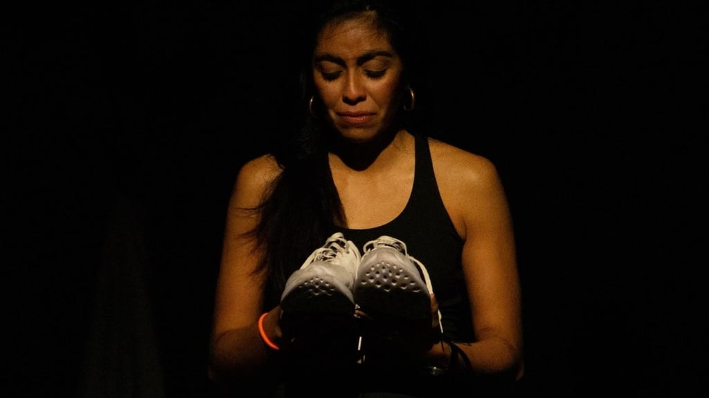 '¿Puede un fantasma tener mi voz?' regresó al Teatro Victoria como más que un monólogo