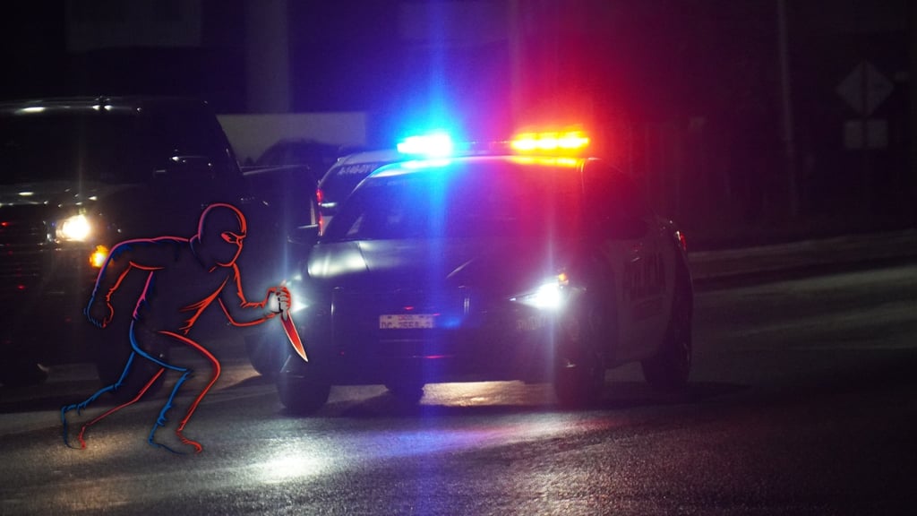 Encapuchado asalta con cuchillo una sala de juegos y huye con 5 mil pesos en efectivo