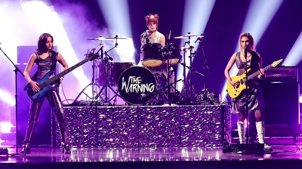 The Warning abre una nueva era con su próximo álbum 'Everything’s Falling'