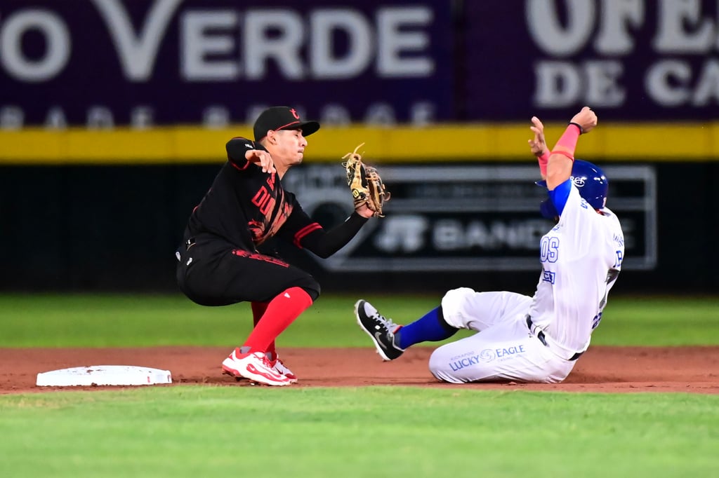 Caliente de Durango se queda corto y Acereros empata la serie con sólido trabajo monticular