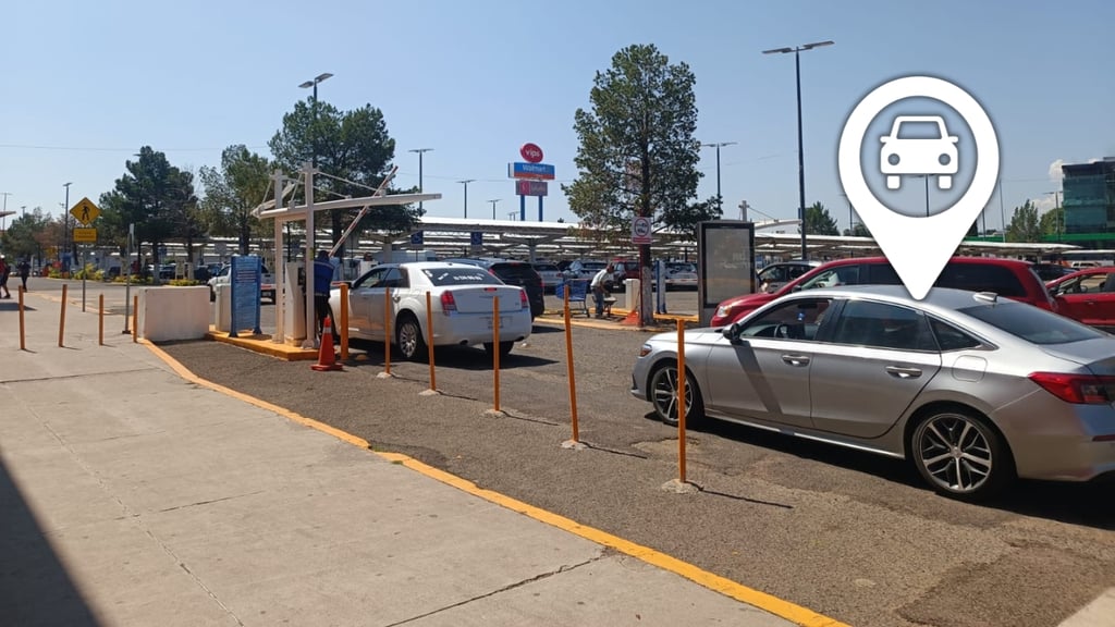 Activan plumas del estacionamiento de Walmart Felipe Pescador; realizan pruebas previo al cobro