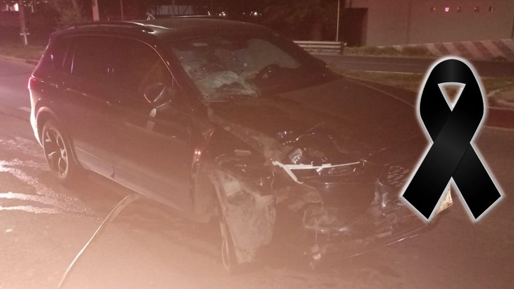 Joven de 21 años muere tras chocar su moto contra camioneta, en bulevar Donaldo Colosio