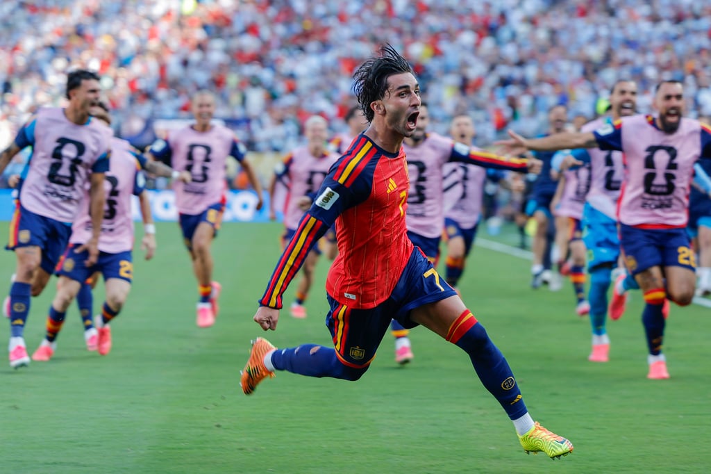 ¡Bicampeón mundial!