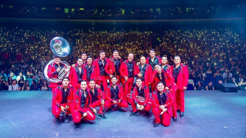 La Arrolladora Banda El Limón hace vibrar el Auditorio Telmex con 'sold out'