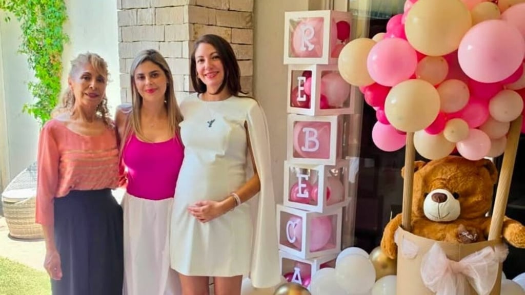 Karina Araiza celebra la espera de Rebeca con 'Baby shower'