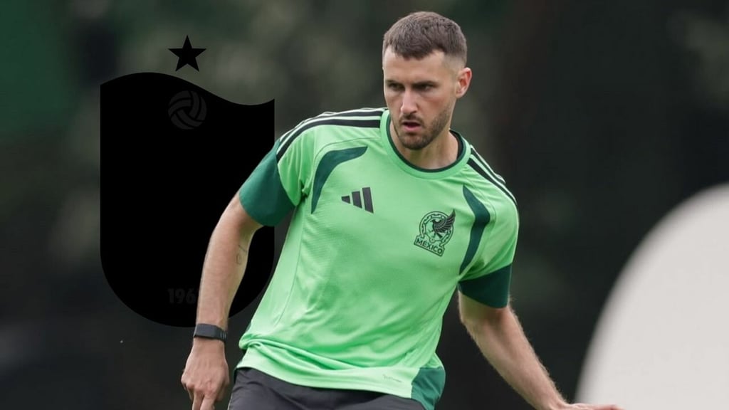 AC Milan negocia con club turco por Santiago Giménez, ¿de cuál se trata?