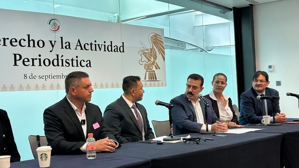 Presentan propuesta para tipificar delitos contra libertad de expresión y ejercicio periodístico