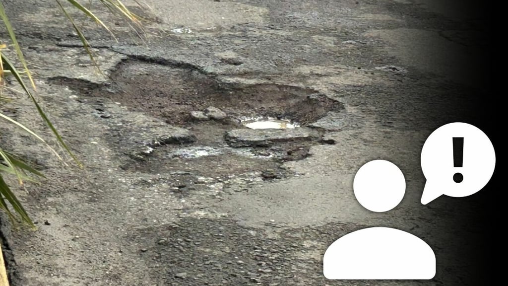 Proliferan baches por las lluvias: Calles parecen de terracería, denuncian vecinos de la Valle del Sur