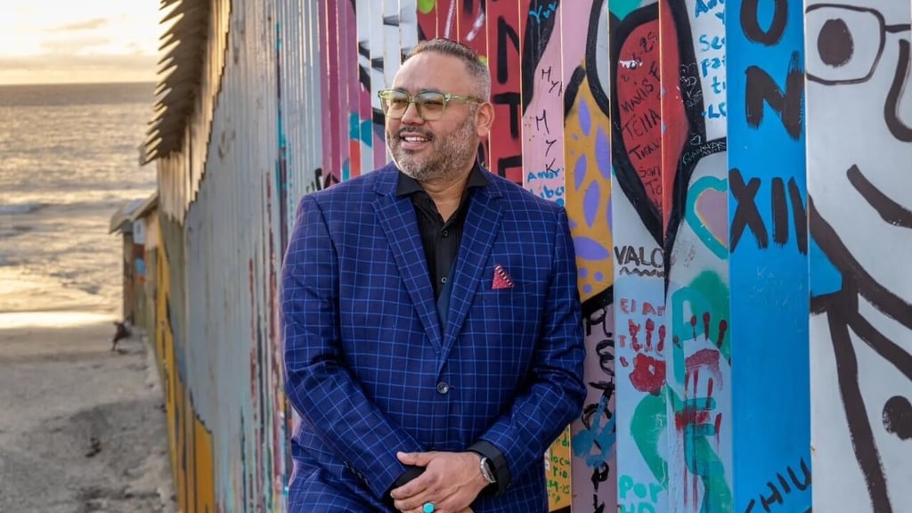 El artista Enrique Chiu será reconocido en Bellas Artes por su trayectoria
