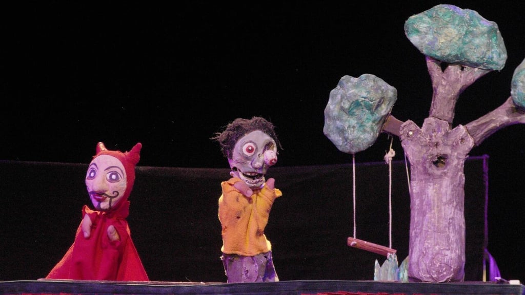 Colectivo Cuerda Floja presenta la obra de títeres 'El señor de los dulces'