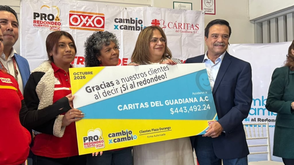 Cáritas del Guadiana recibe más de 443 mil pesos del redondeo de Oxxo
