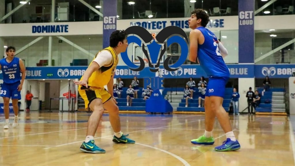 Martín Flores destaca en triunfo de Borregos Puebla en tiempo extra