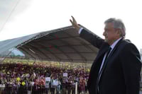 Obrador talks of Trump in El Paso visit