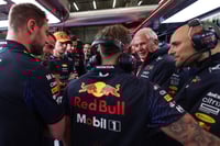 'Checo' tiene mala suerte al competir con Verstappen: Helmut Marko