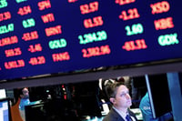 Wall Street cierra rojo y el Dow Jones baja un 1,35%