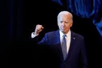 Joe Biden da positivo a COVID-19 y siguen dudas de su candidatura