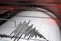 Guatemala registra sismo de magnitud 6.2  y se siente en El Salvador y Nicaragua