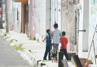 Niños solos en su casa, una problemática social: Regidor de Durango