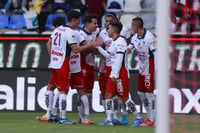 Chivas y Santos, dos realidades